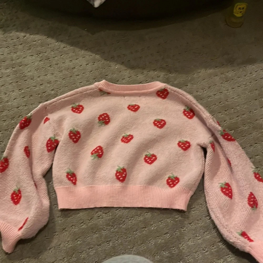 Cropped - Picture 3 of 3
